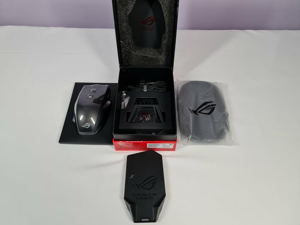ASUS ROG SPATHA X WIRELESS GAMING MOUSE box and accessories