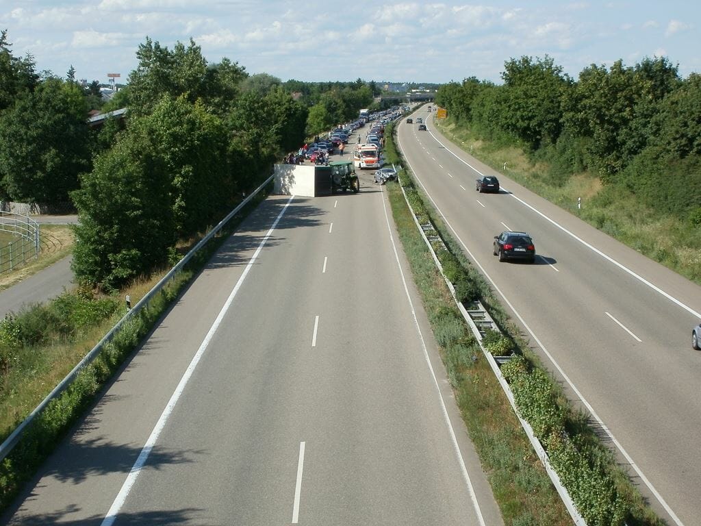 autobahn g15cd40f24 1920