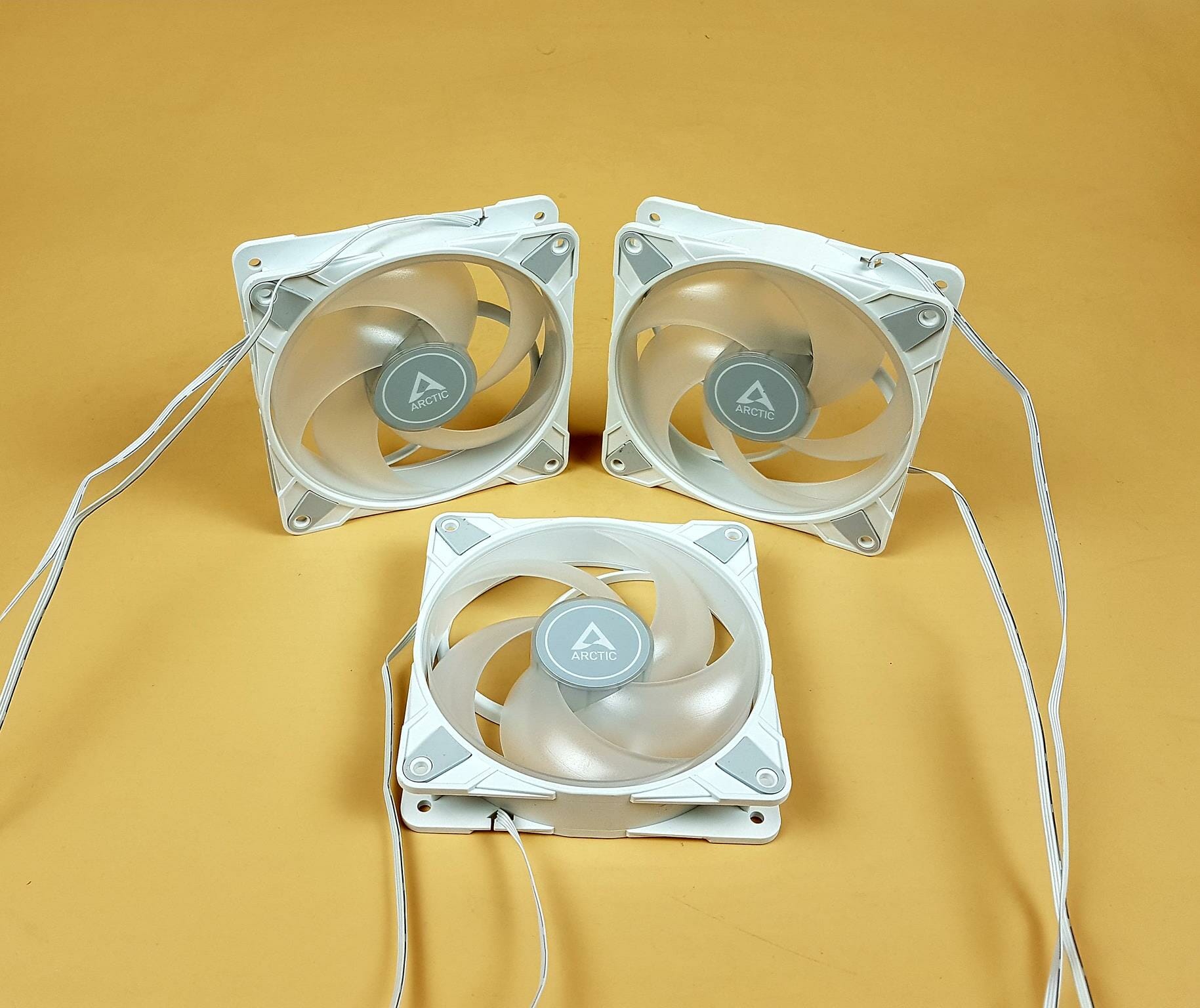 30x Black Computer PC Case Cooling Fan Durable Screw For Fans 60 /80 /120mm PN 