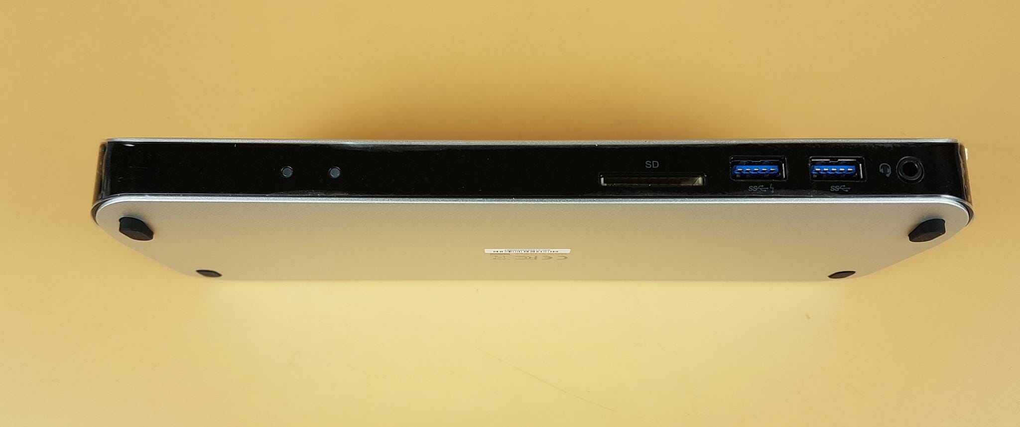 Sabrent Thunderbolt 3 Docking Station with Charging (DS-TH3C) Review 8 20220526 130914 Copy