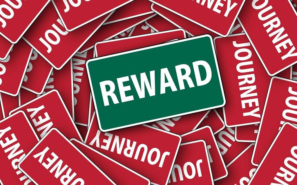 Elements of an Effective Employee Total Rewards Package