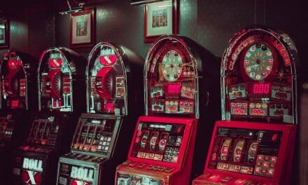 Ways that Players Used to Manipulate Slot Machines