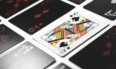 How is Virtual Blackjack Different to In-Person Blackjack?