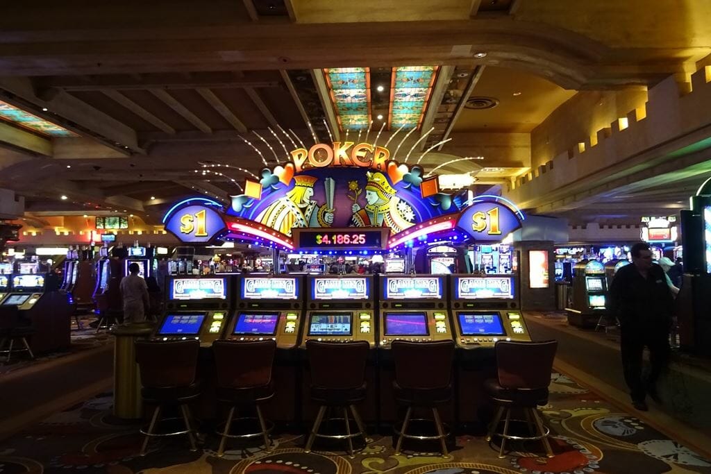 15 Lessons About casinos You Need To Learn To Succeed