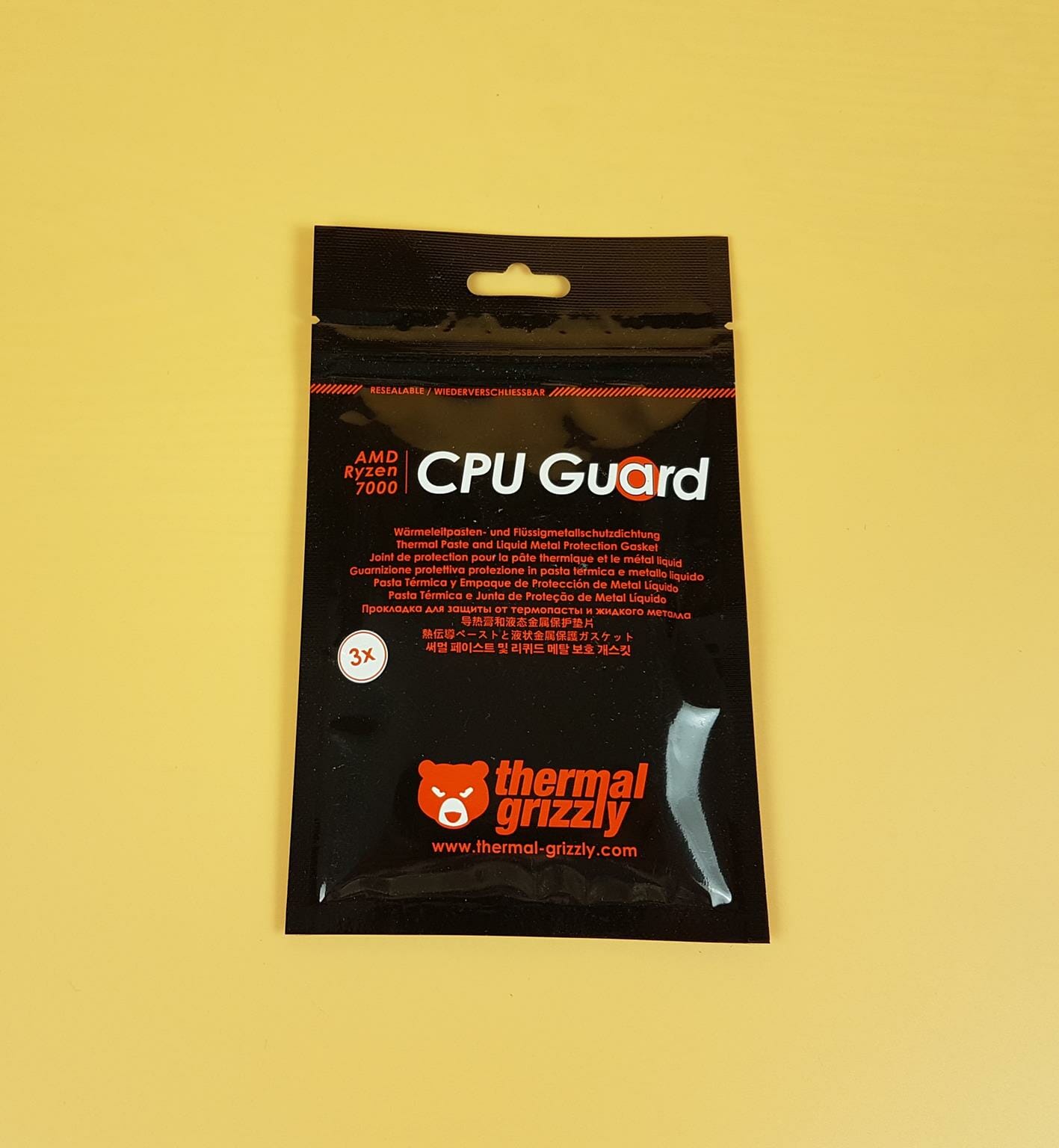 Thermal Grizzly CPU Guard Packing Box 1