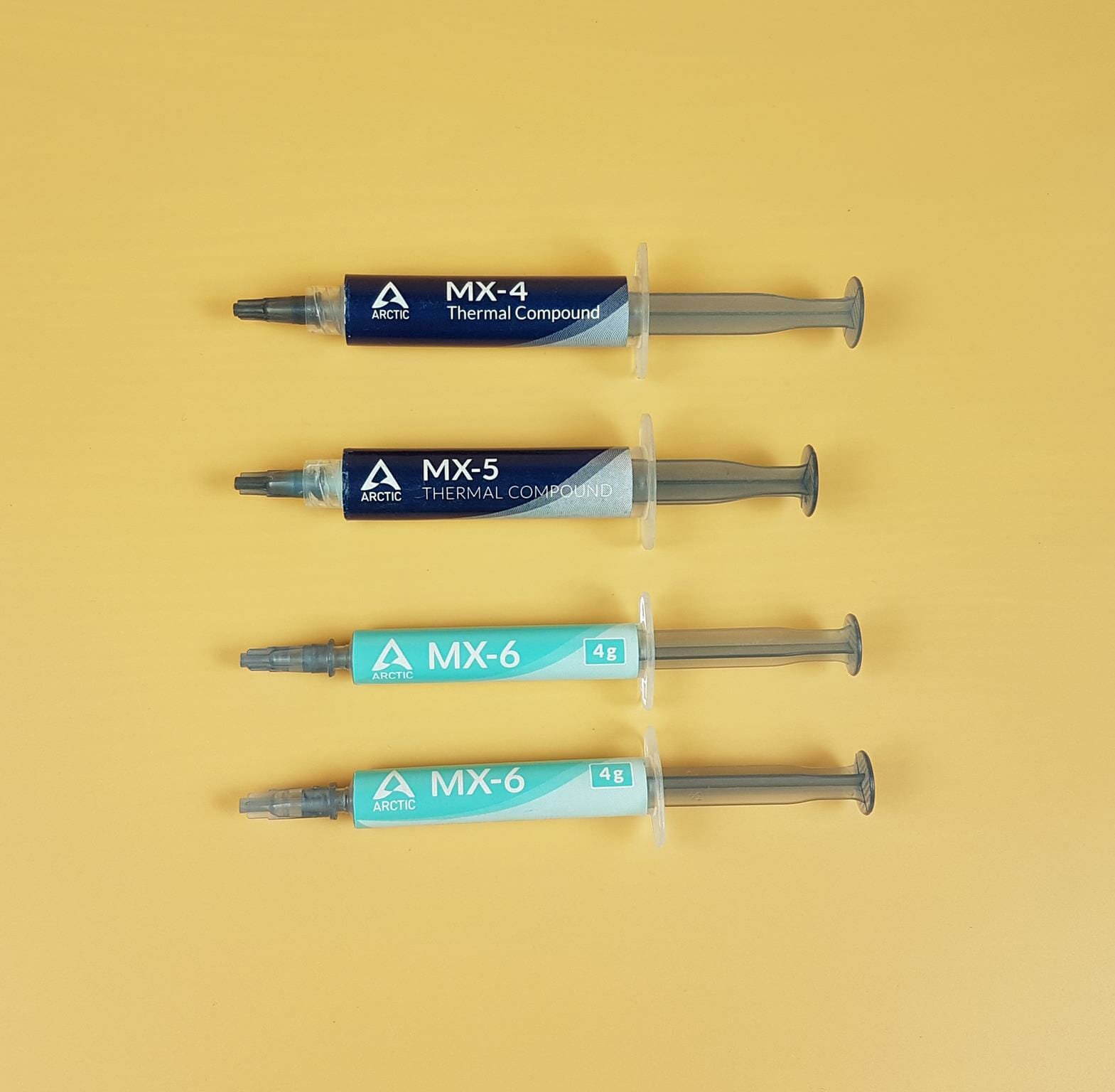 ARCTIC MX-4 - Thermal Compound Paste Carbon Based High Performance Easy to  Apply