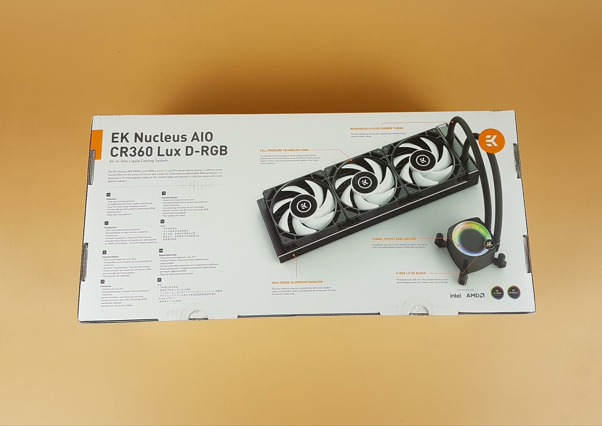 EK Nucleus AIO CR360 Lux D RGB Packing Box 2