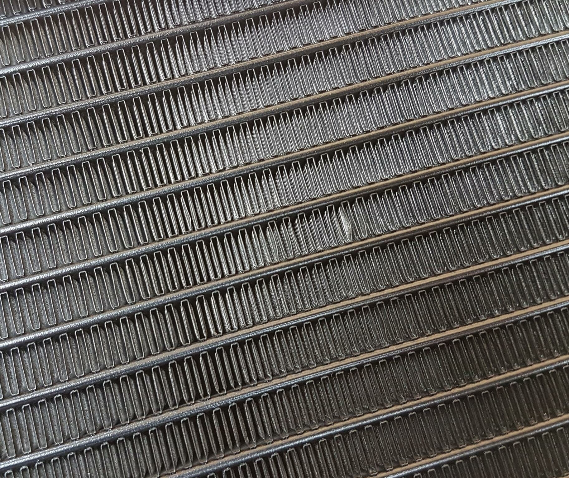 Cougar Poseidon GT 360 Radiator 2