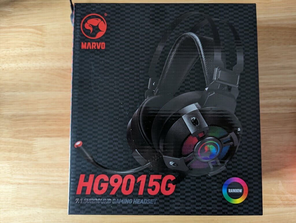 Front of Marvo HG9015G headset packaging.