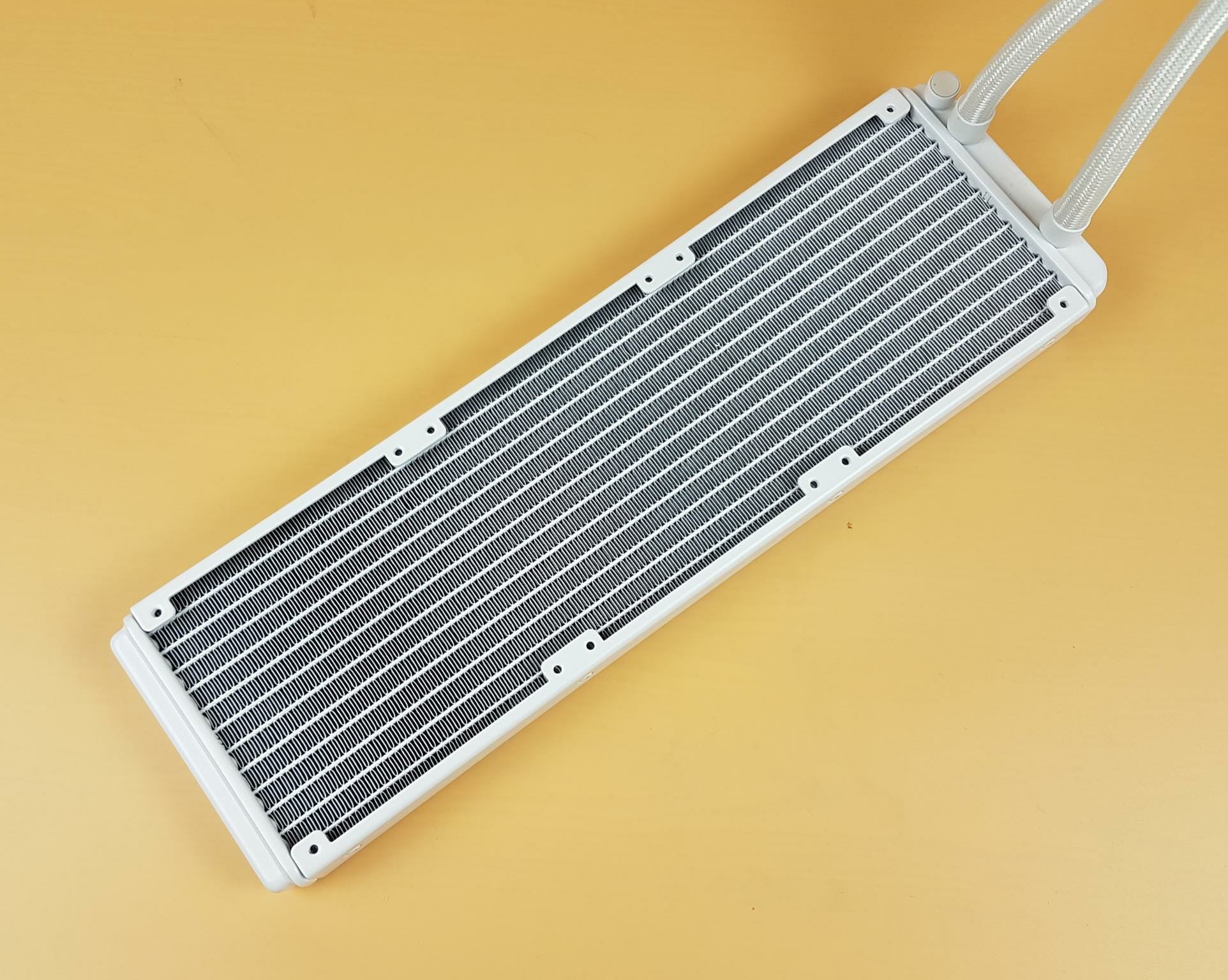 SilverStone SST PF360W ARGB V2 Radiator 1