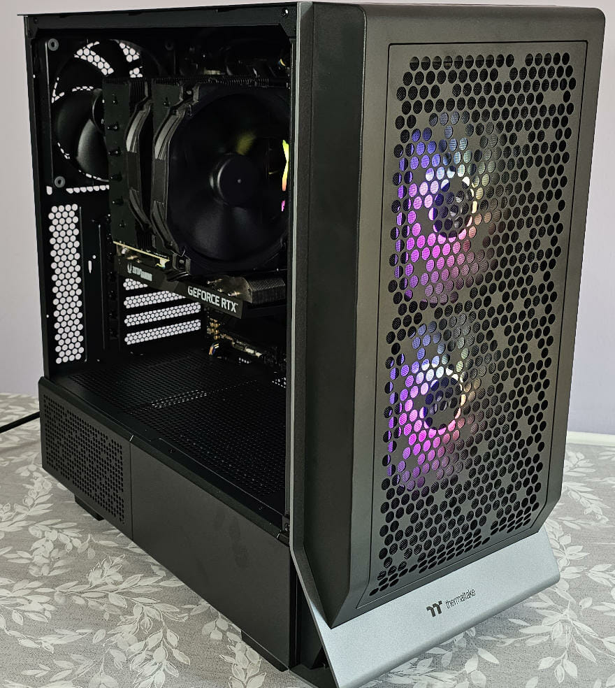 Thermaltake Ceres 300 TG ARGB PC Case featured 1