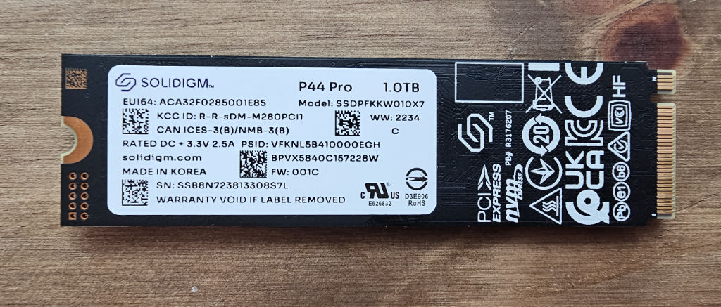 Solodigm P44 Pro 1TB PCIe 4.0 NVMe SSD label