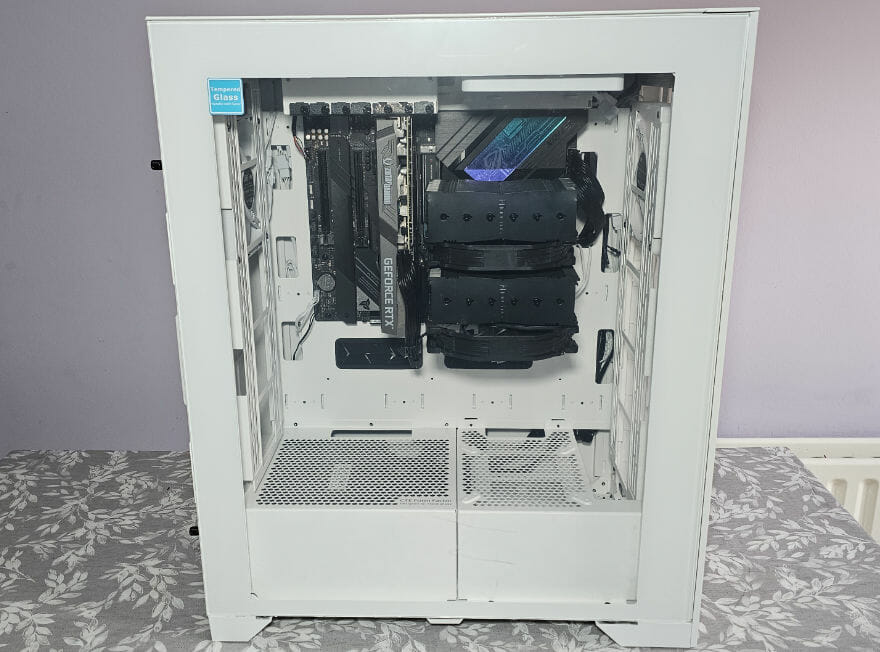 Thermaltake CTE T500 TG ARGB PC Case final build 1