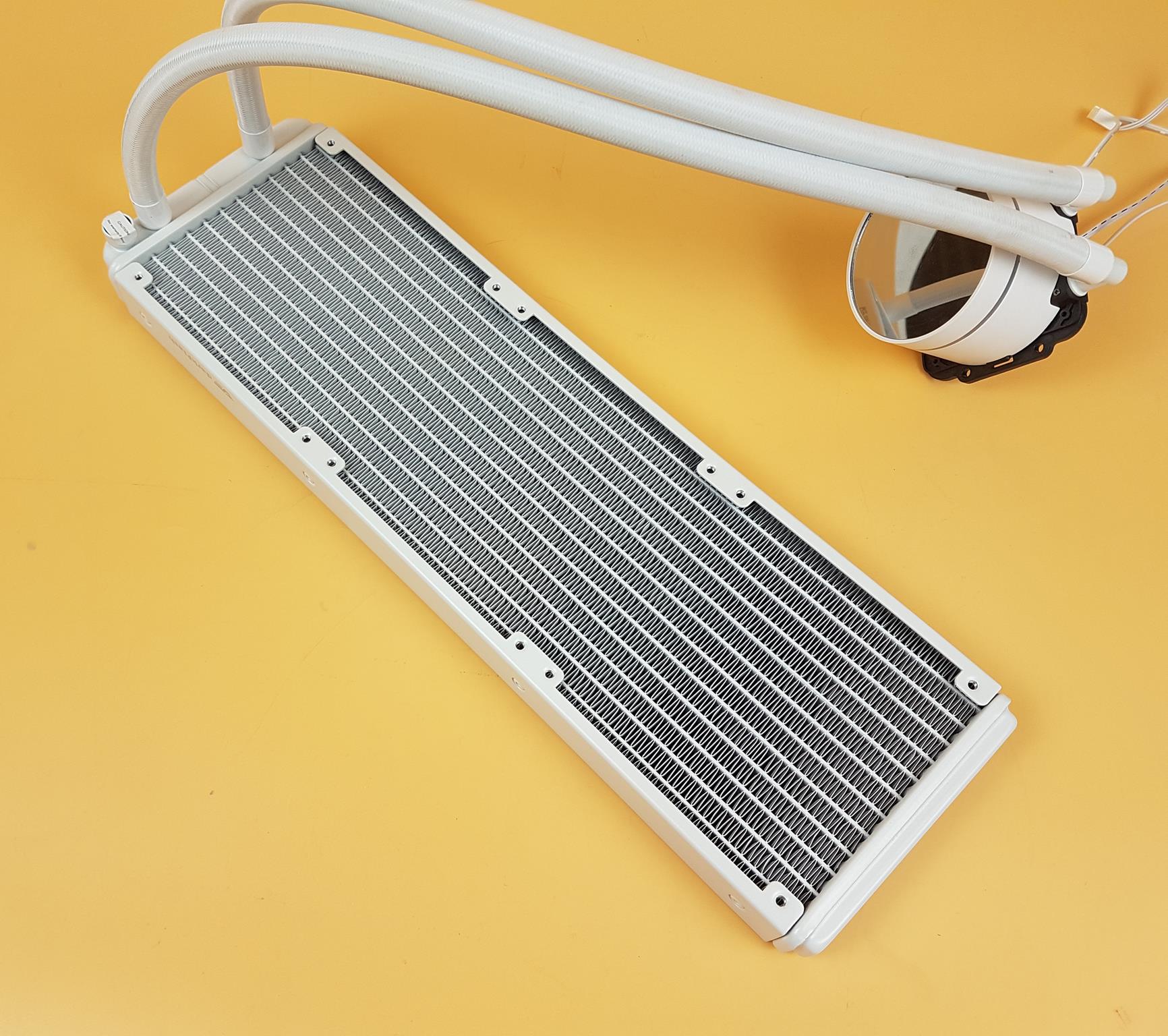 darkFlash Twister 2.6 DX360 White Radiator 1