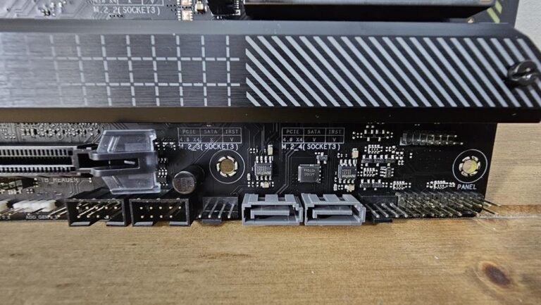 ASUS TUF GAMING Z790-PLUS WIFI Review - Tested with Intel 14900K ...