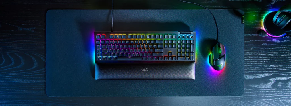 razer blackwidow v4 hero desktop