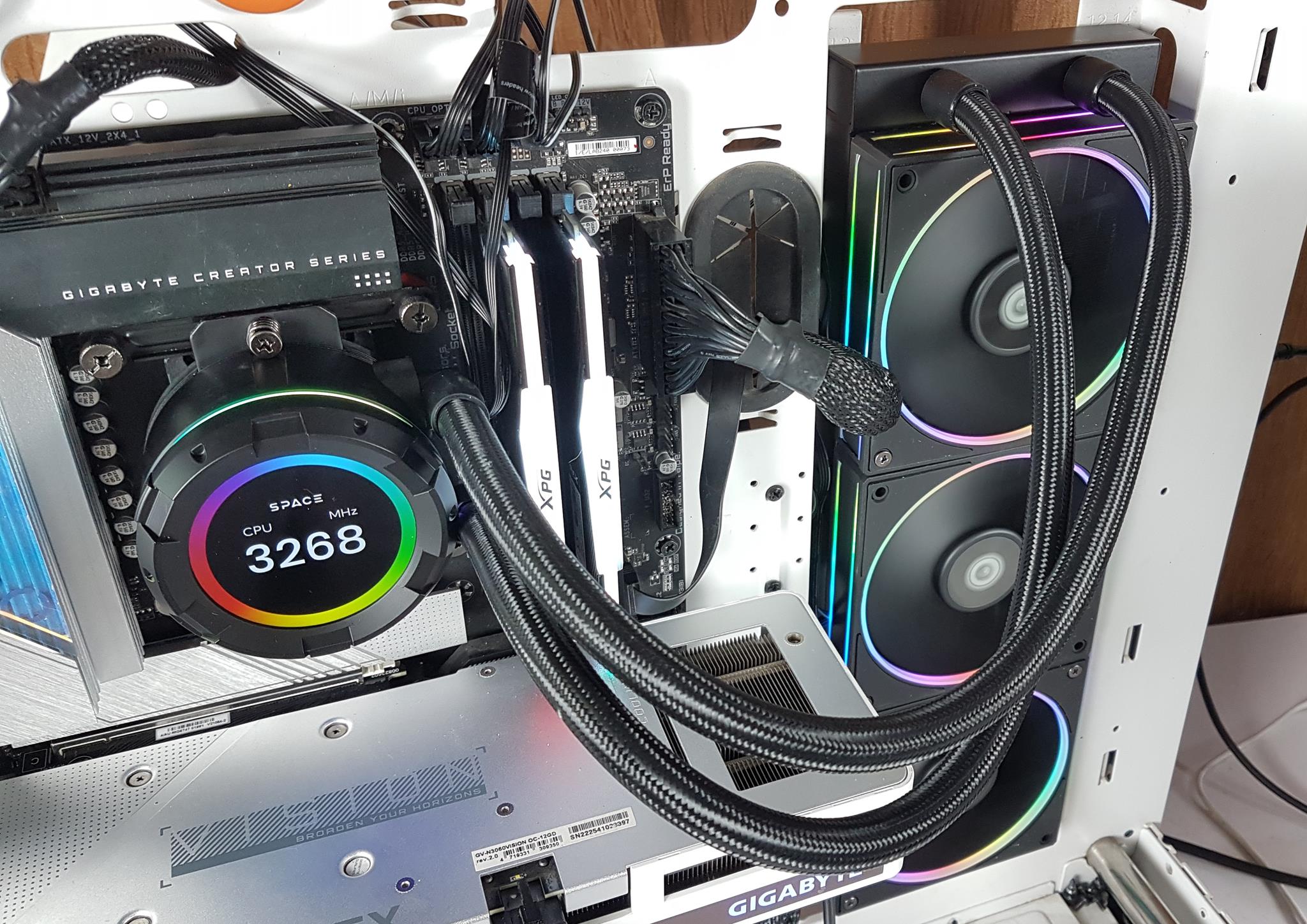 ID COOLING Space SL360 RGB 1