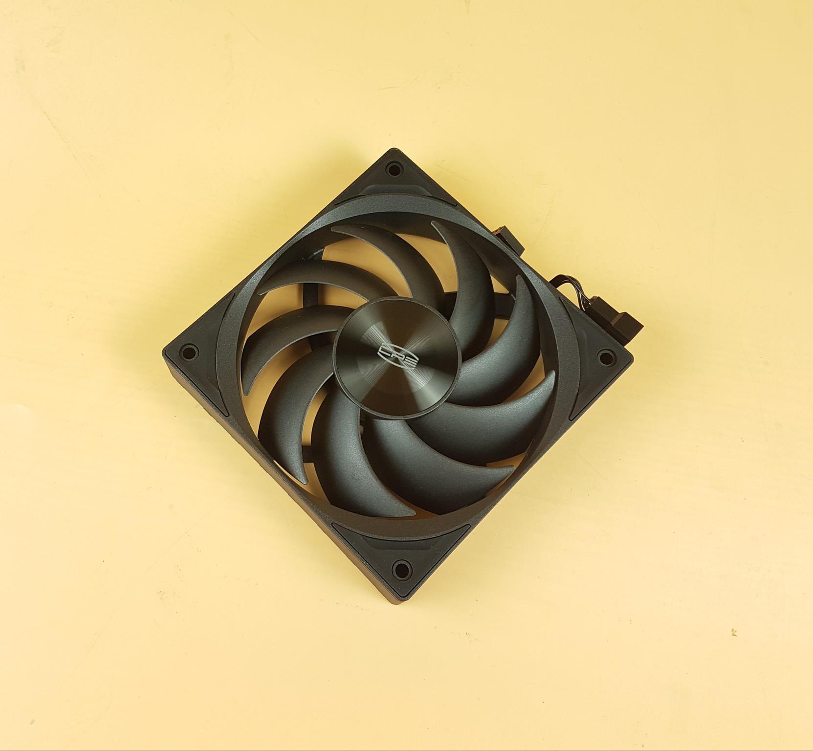 PCCOOLER CPS RZ620 Fan 1