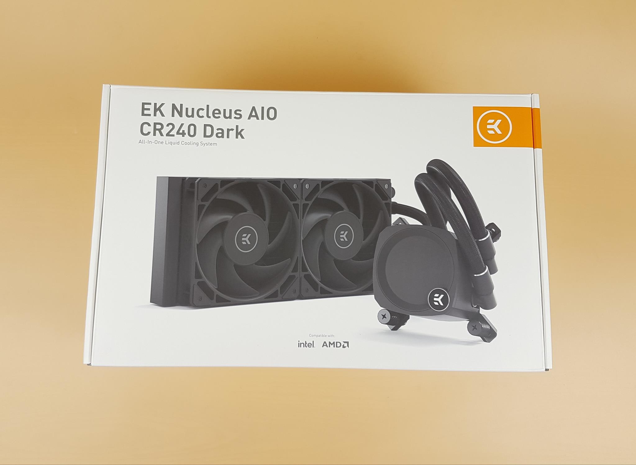 EK Nucleus AIO CR240 Dark Packing Box 1