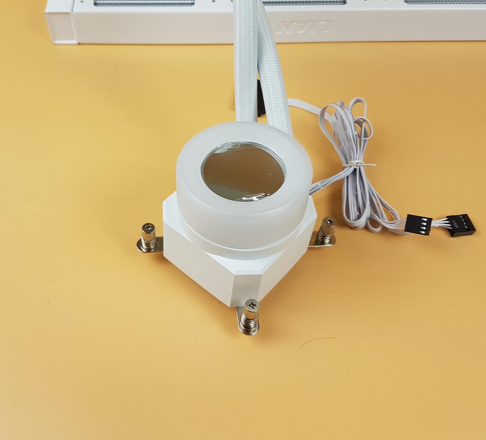 Lian Li GALAHAD II Trinity Performance 360 White Review 20 Lian Li GA II Trinity Performance 360 Block 1 3
