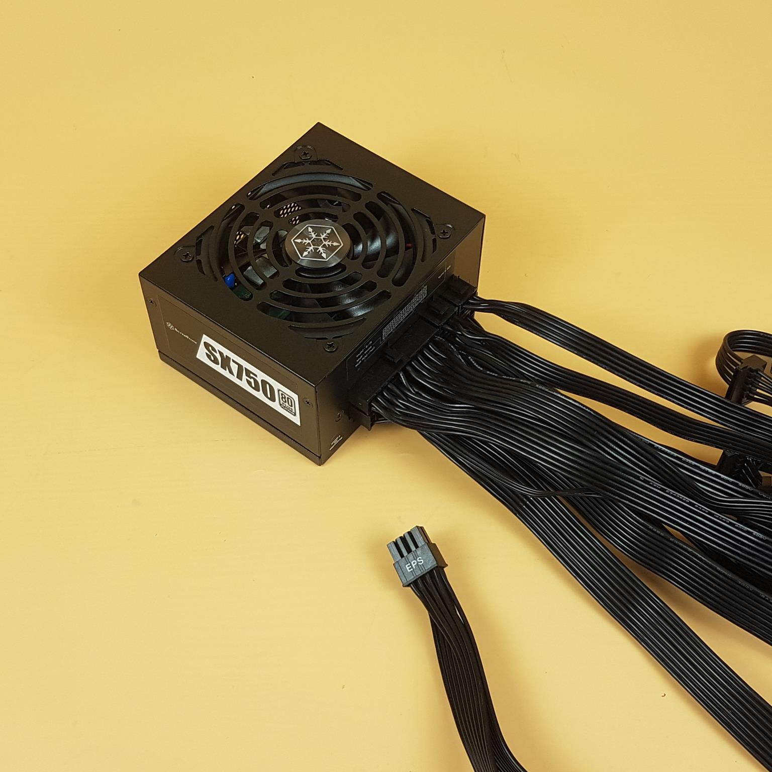 SilverStone SX750 Cables 3