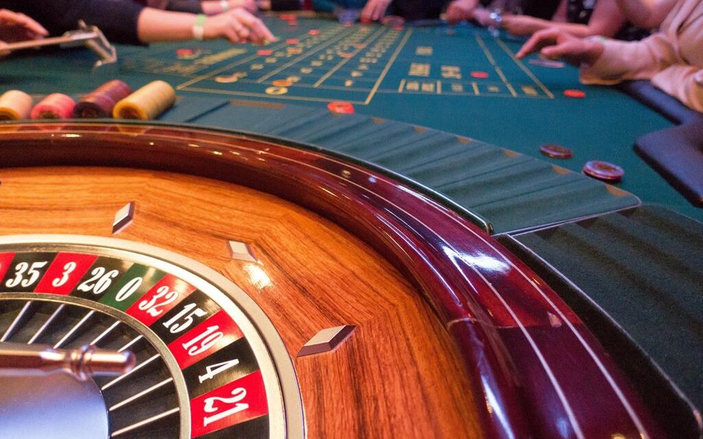 What Technology Is Used in Live Dealer Roulette Games?