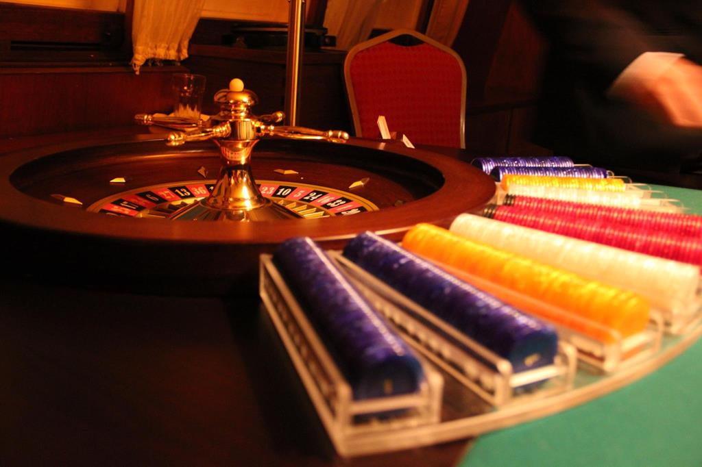 play color casino gambling shape chips 698149 pxhere.com Copy