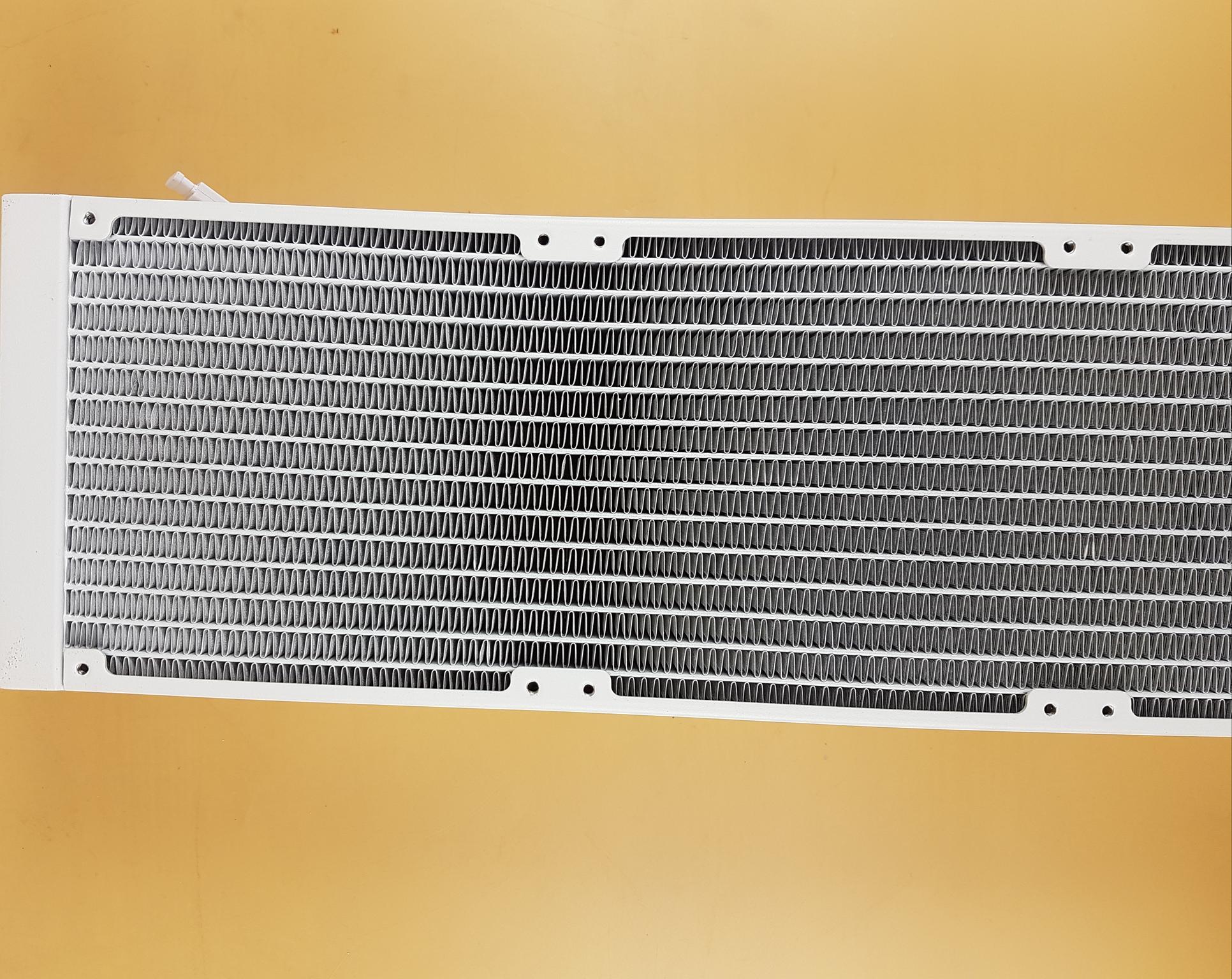 ARCTIC Liquid Freezer III 420 A-RGB White: Performance Review on Ryzen ...