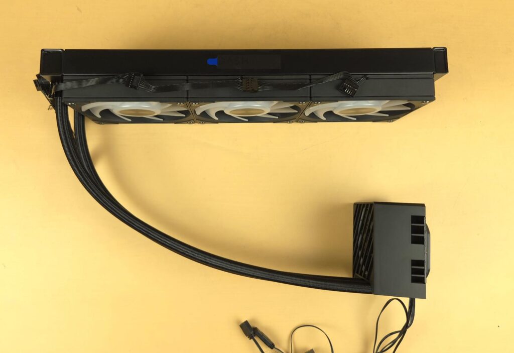 ID-Cooling DASHFLOW 360 XT PRO - Review 9 ID Cooling DashFlow 360 XT PRO Radiator 5