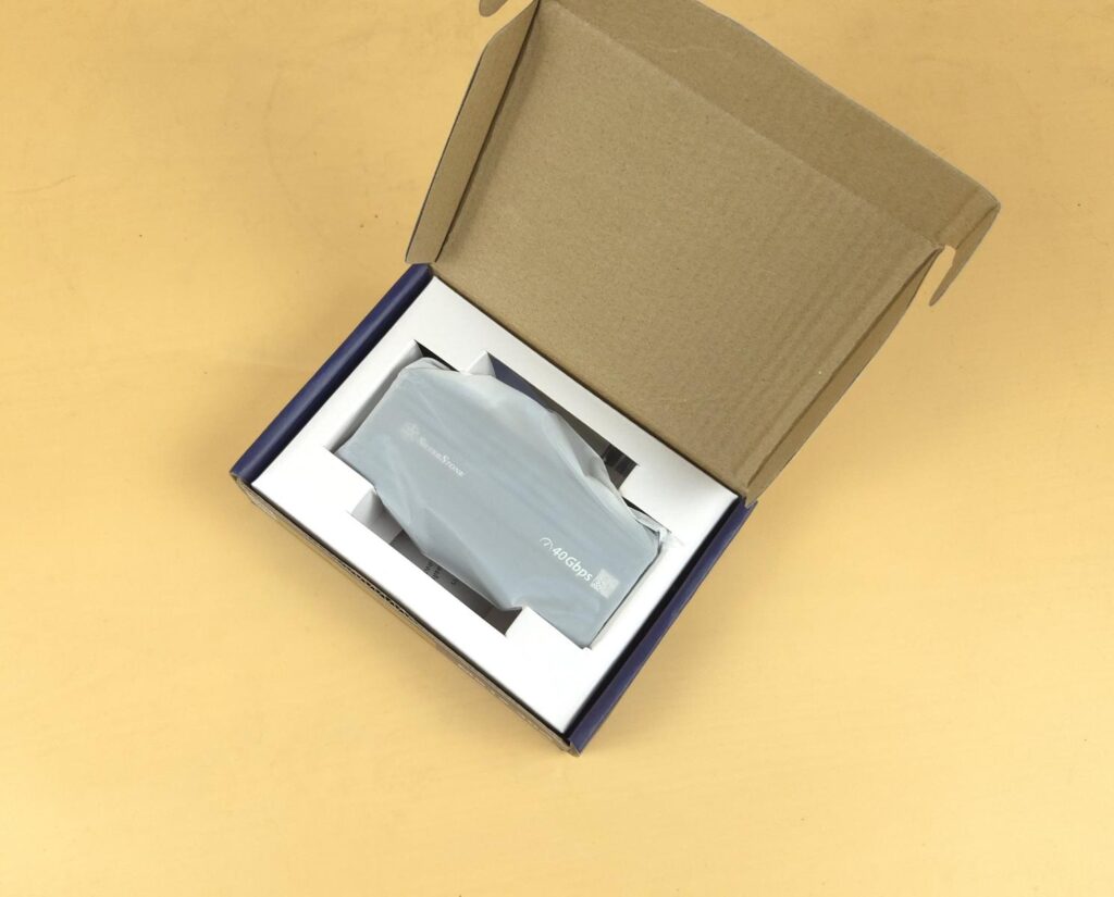 SilverStone MS12-40G USB4 Enclosure Review 4 SST ES12B 40G Packing Box 3