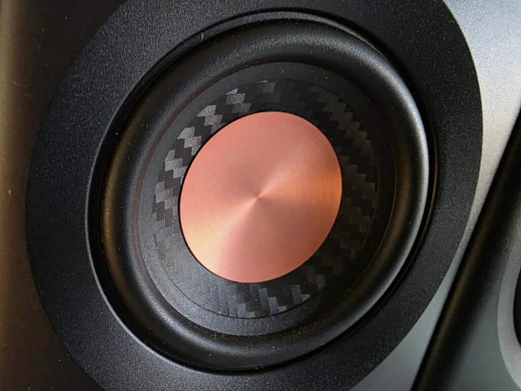 Edifier MR3 Studio Monitor Review 5 Edifier edf100081 studio monitor speakers review 5
