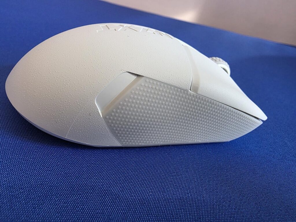 NZXT Lift Elite Ultralight Wireless Gaming Mouse Review 10 NZXT Lift Elite Wireless Gaming Mouse 10