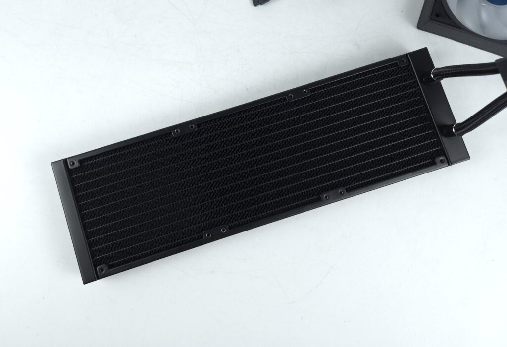 CPS DC360 Pro ARGB Display Cooler Review: A Feature Rich, Powerful Cooling Experience 8 PCCOOLER DC360 Pro ARGB Display Radiator 3