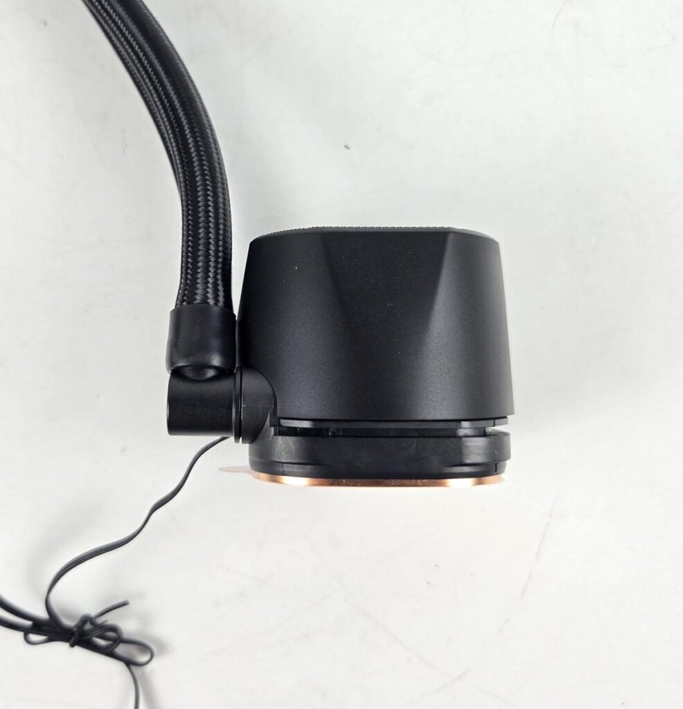 SilverStone NovaPeak 360 AIO Review: No frills, only Performance 9 SilverStone NovaPeak 360 Block 2