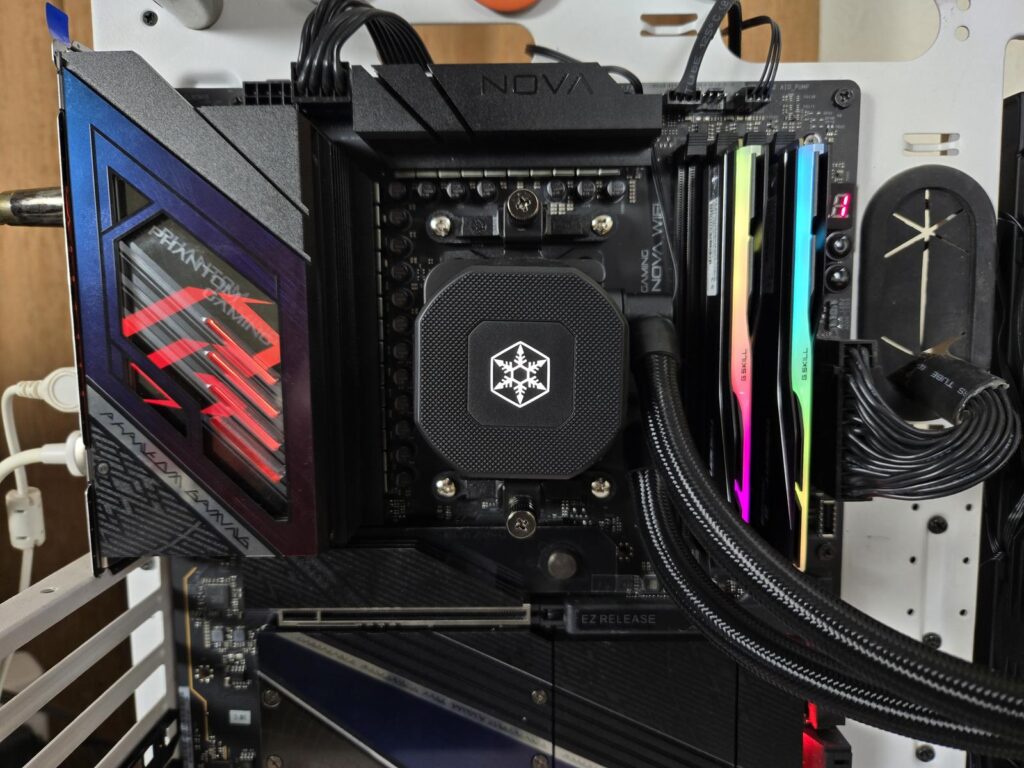 SilverStone NovaPeak 360 AIO Review: No frills, only Performance 13 SilverStone NovaPeak 360 Block Light