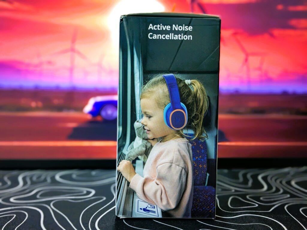 Tronsmart KH03 review: Built for happy little ears 2 Tronsmart KH03 ANC Wirless Kid Headphones 5