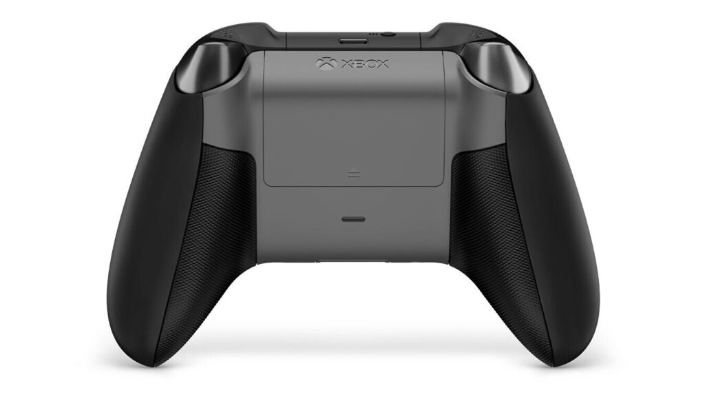 Celebrate 10 Years of The Witcher 3 with Stunning New Xbox Controllers 7 UJuQXGFnnsCccWKL