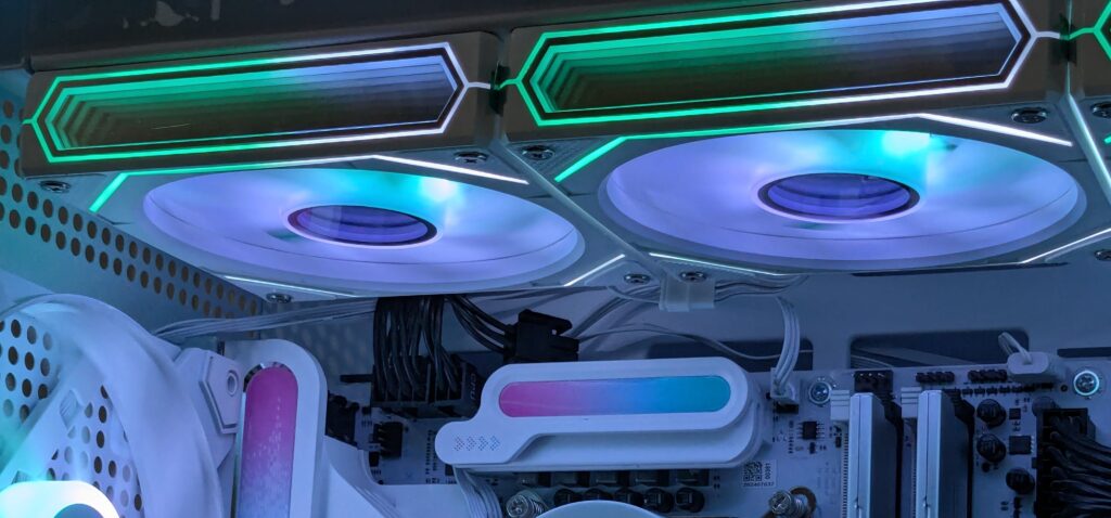 GameMax IceBurg 360 Digital WH review – Brilliant design, powerful cooling 28 GAMEMAX IceBurg 360 Digital WH