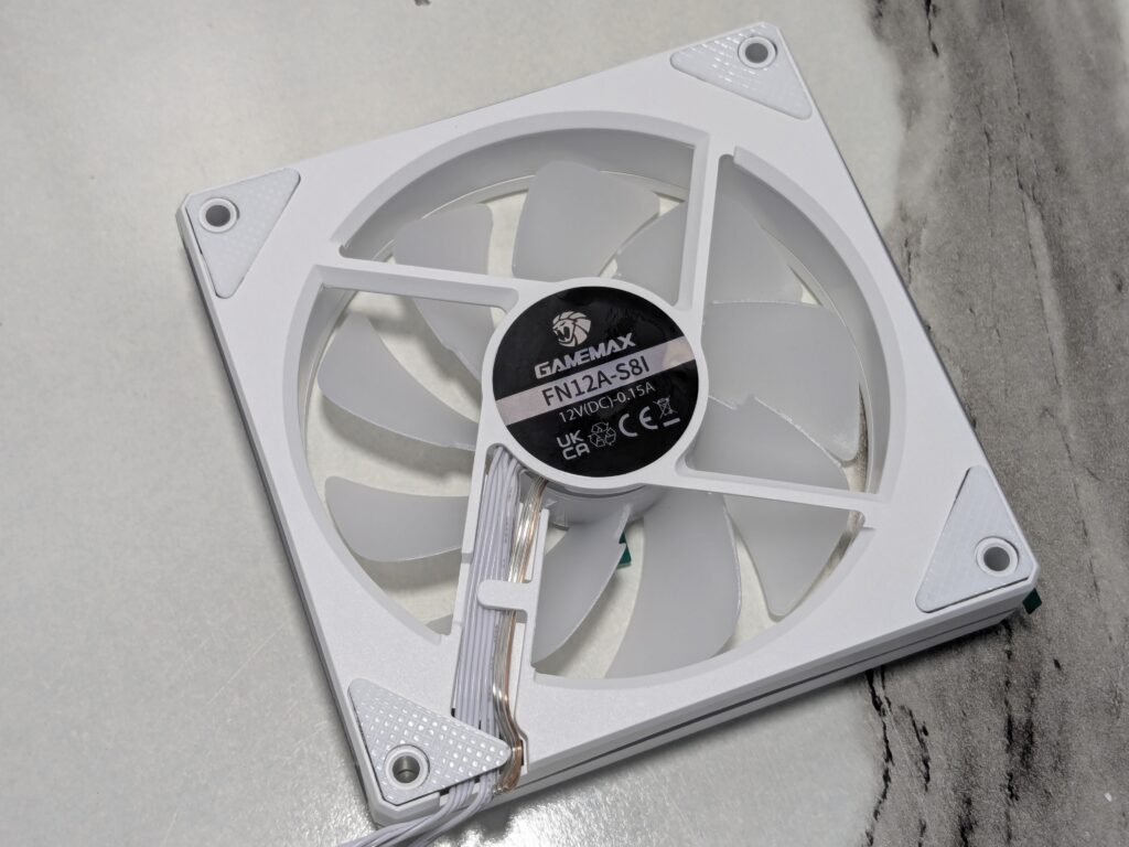 GameMax IceBurg 360 Digital WH review – Brilliant design, powerful cooling 23 GAMEMAX IceBurg 360 Digital WH 29