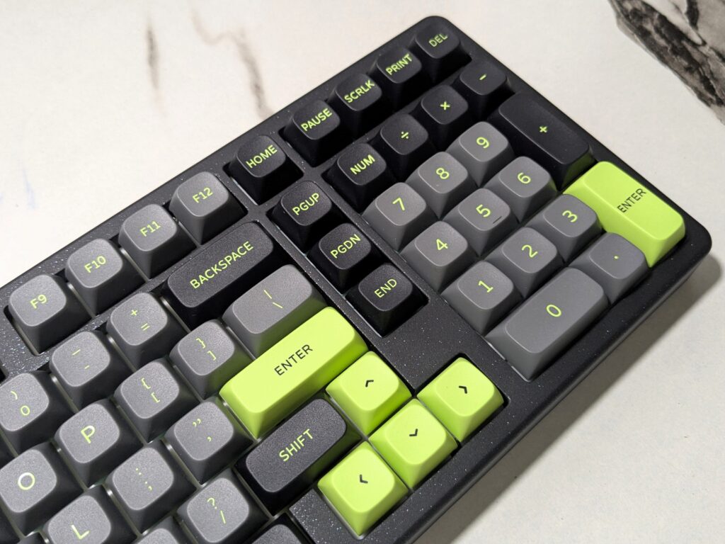 MechLands Blade101 review: bold design, smooth typing 6 MechLands Blade 101 9
