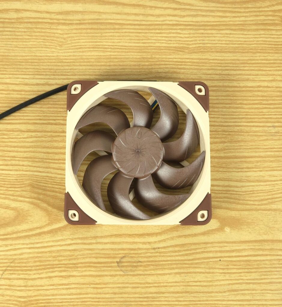 Noctua NF-A12x25 PWM G2 Fans Review 7 Noctua NF A12x25 G2 PWM Front View