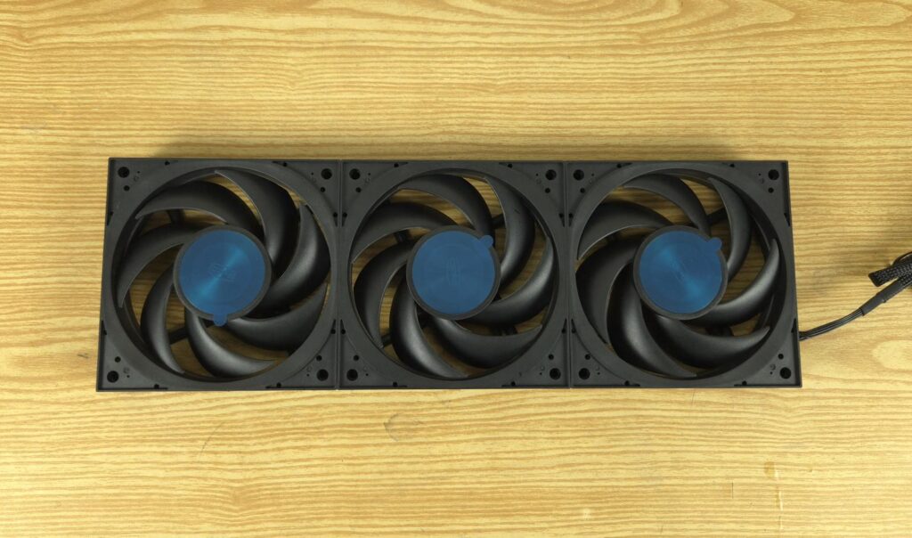 PCCOOLER DT360 ARGB Display - A Real Deal 25 PCCOOLER DT360 ARGB Display Fan 1