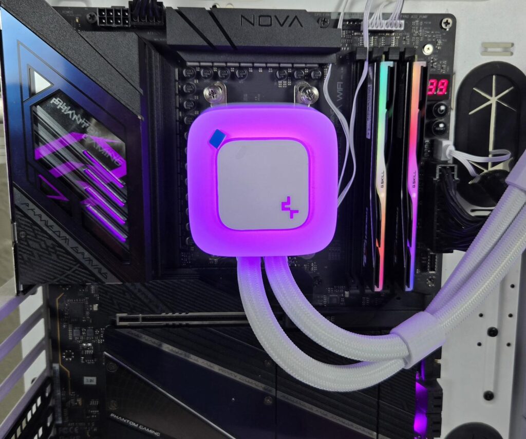 DeepCool LE360 V2 White: King of Budget Coolers 26 DeepCool LE360 V2 White RGB 4
