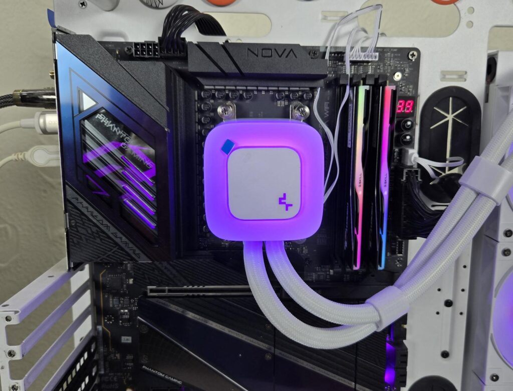 DeepCool LE360 V2 White: King of Budget Coolers 27 DeepCool LE360 V2 White RGB 5 1
