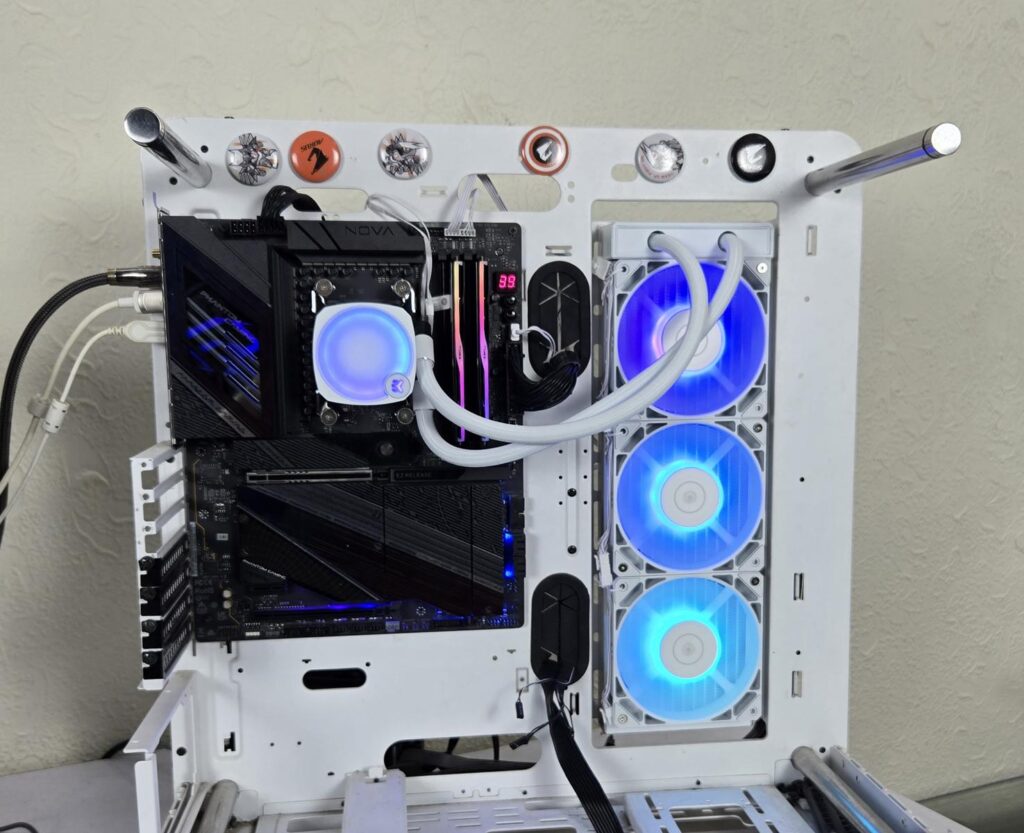 EK Nucleus AIO CR360 Lux D-RGB White Review - EnosTech.com