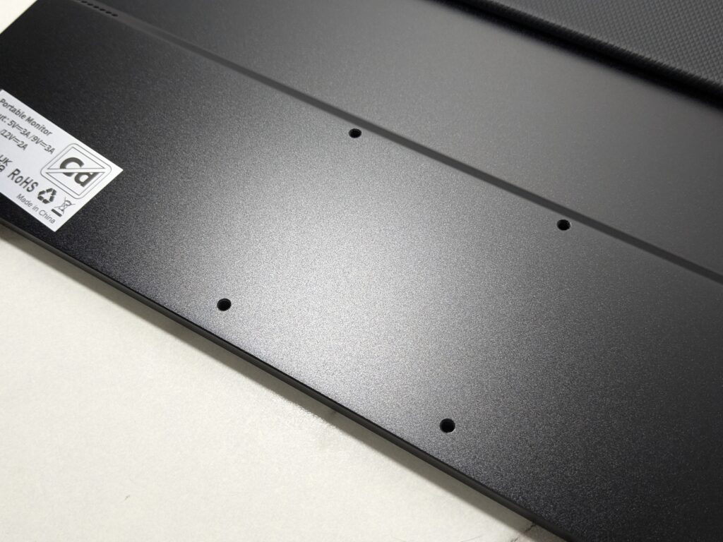 UPERFECT UColor O2 review: Amazing OLED screen in a slim design 7 UPERFECT UColor O2 OLED Portable Gaming Monitor vesa mounts