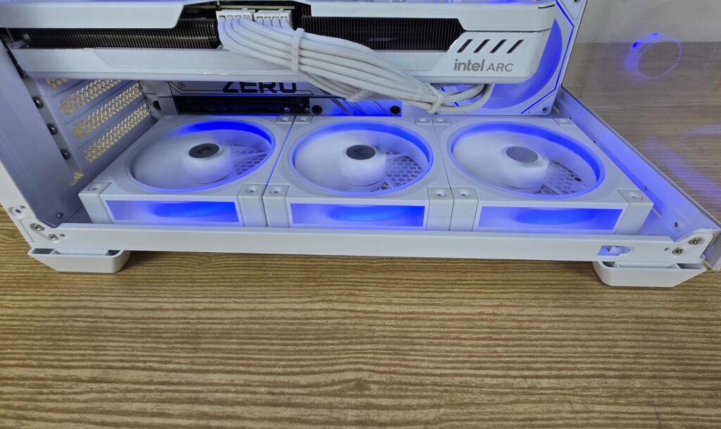 DeepCool FL12R Reverse Blades Fan: A Must Have - EnosTech.com