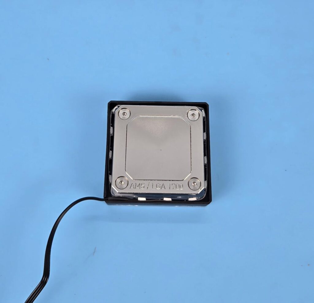 EK-Quantum Velocity3 Plexi - CPU Water Block Review 14 EK Quantum Velocity3 1700 1851 AM5 Plexi Base View 1