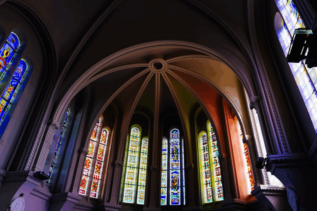 Tech Solutions That Make Church Services More Engaging 1 image 44
