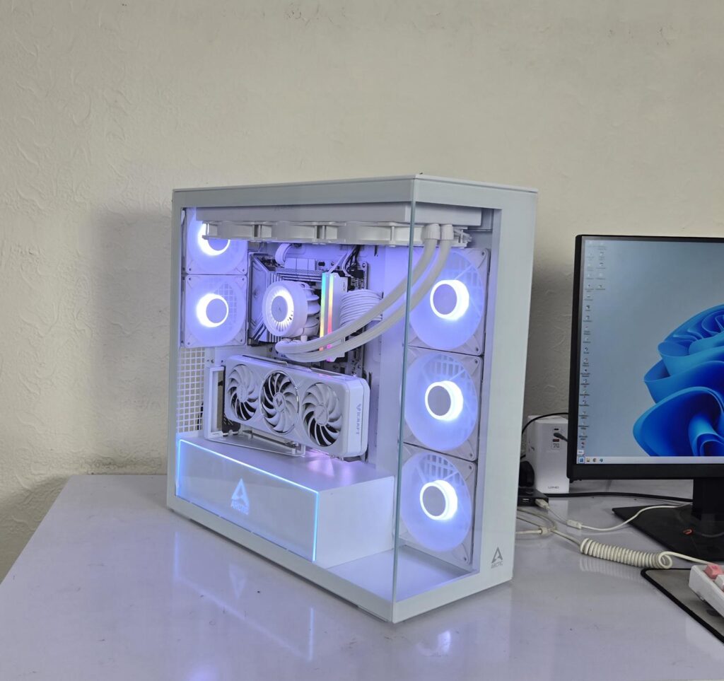 ARCTIC Xtender VG White Case Review: One Case to Rule them All! 61 ARCTIC Xtender VG White RGB 7